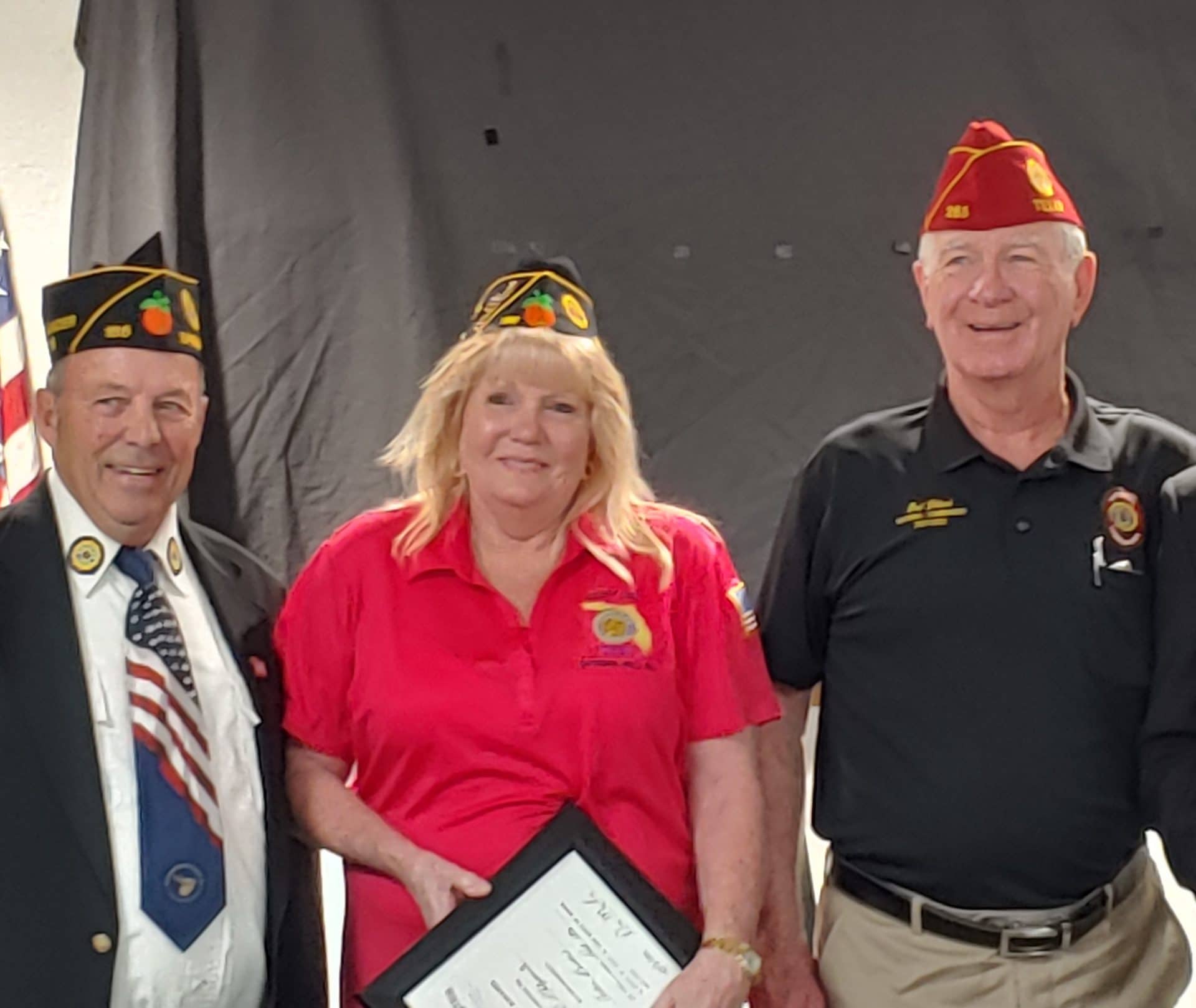 american-legion-presents-checks-to-high-school-seniors-hernando-sun