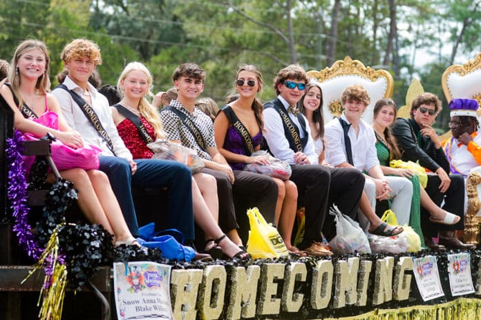 2023 HHS Homecoming Court [Credit: Cheryl Clanton]