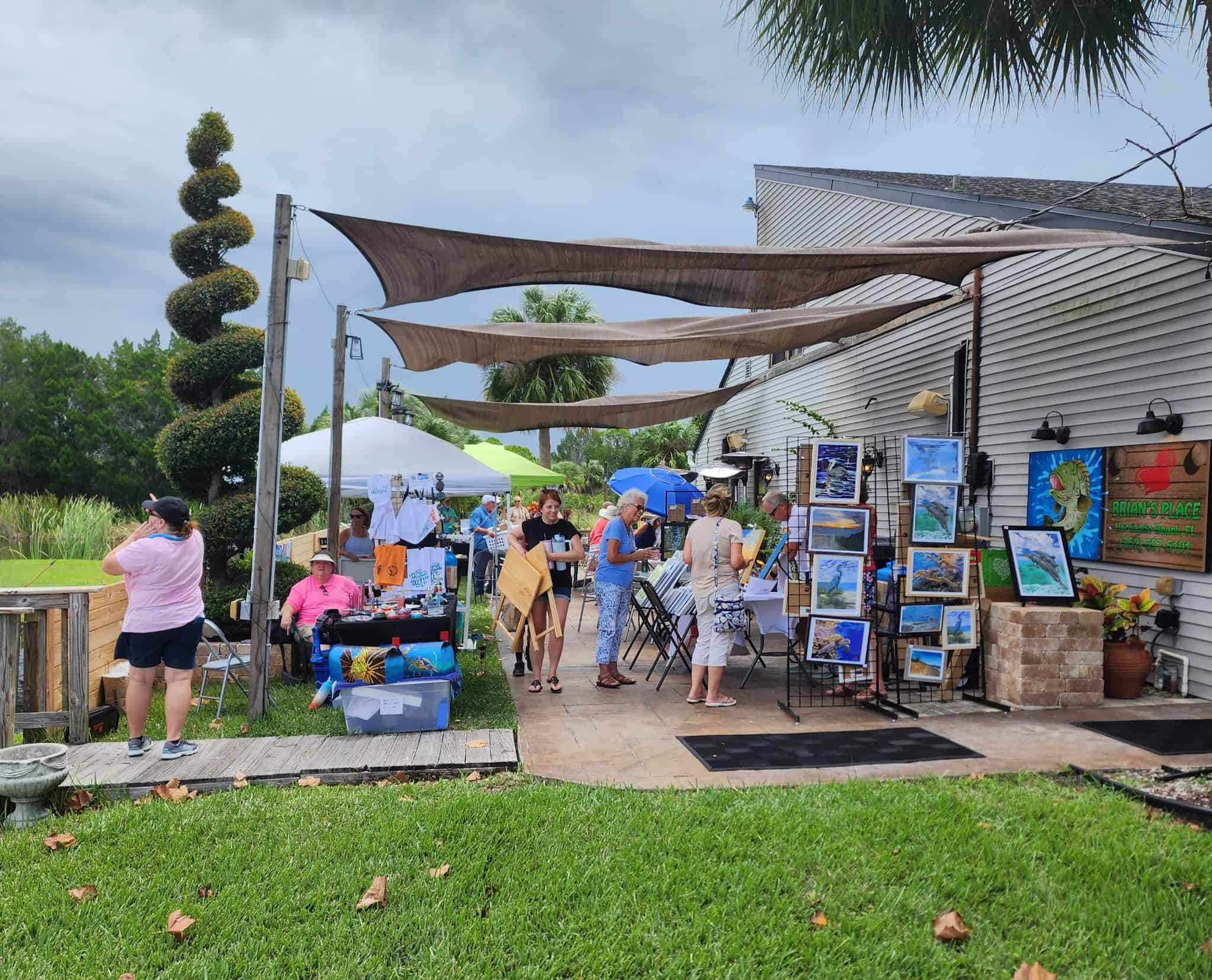 Hernando Beach Front Porch Art Walk on Sept. 7. [Credit: Austyn Szempruch]