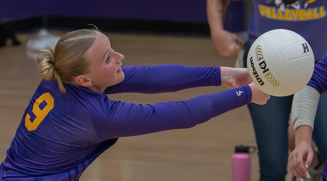 Hernando High ,9, Charity Blevins lunges to keep a volley alive in the 4A region quarterfinal match with visiting Mt Dora High School Wednesday in Brooksville. [Photo by Joe DiCristofalo]