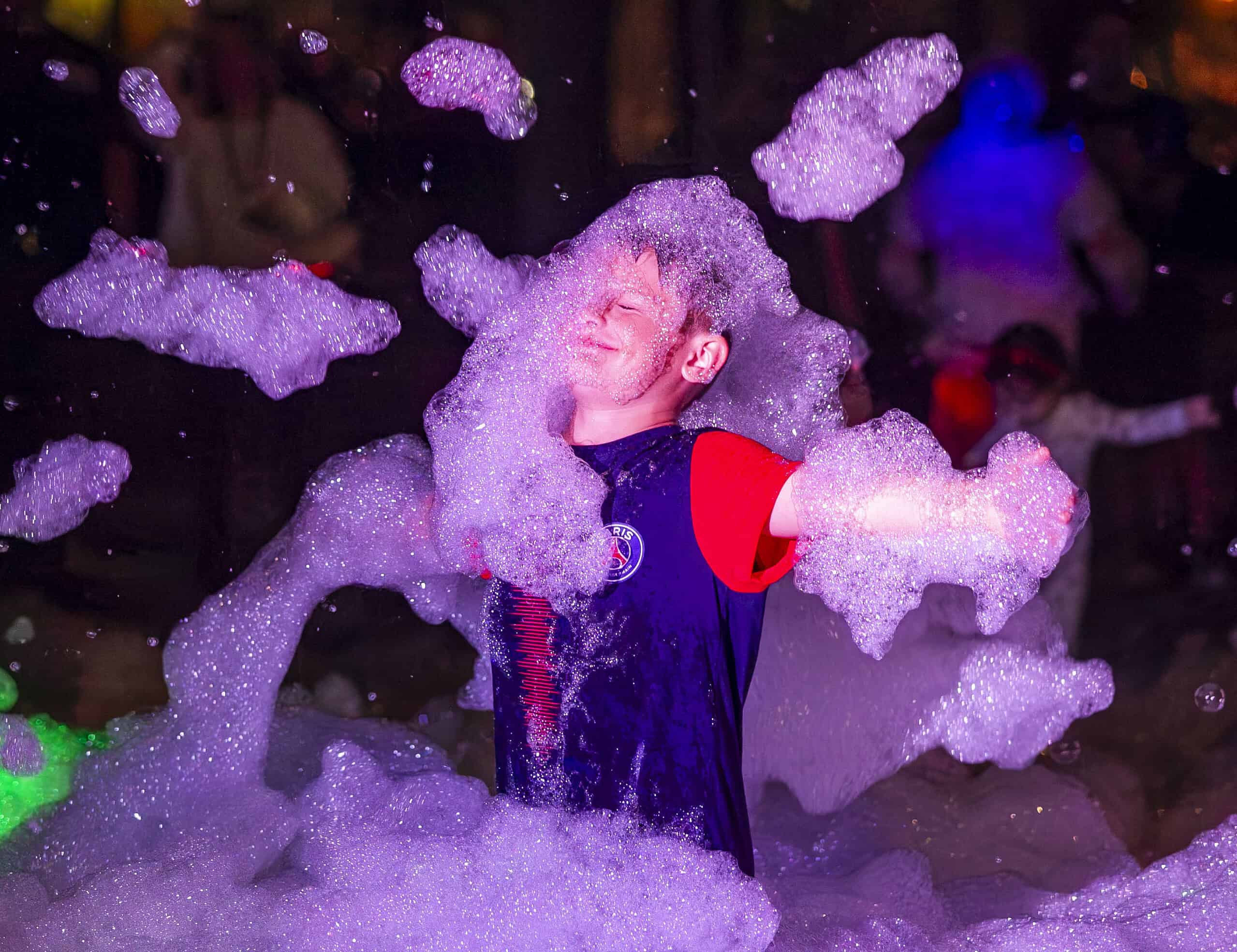 More fun provided by Bubbles ’N’ Foam at the Tangerine Drop. [Photo credit Hanna Fox Maglio]