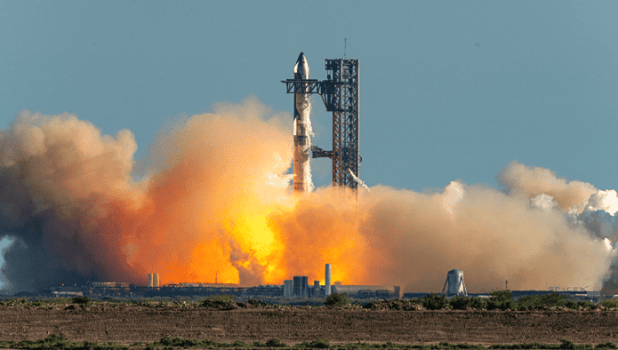 A Starship Test Flight lifts off from Space X’s Starbase in Boca Chica, Tx. [Photo: Richard Gallagher/FMN]